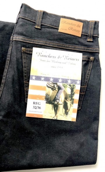 Black jeans 3 768x1260